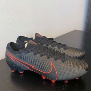 Mercurial Vapor 13 Elite AG 9.5